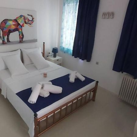 Syros Stone Yard House Villa แอร์มูโปลี ภายนอก รูปภาพ