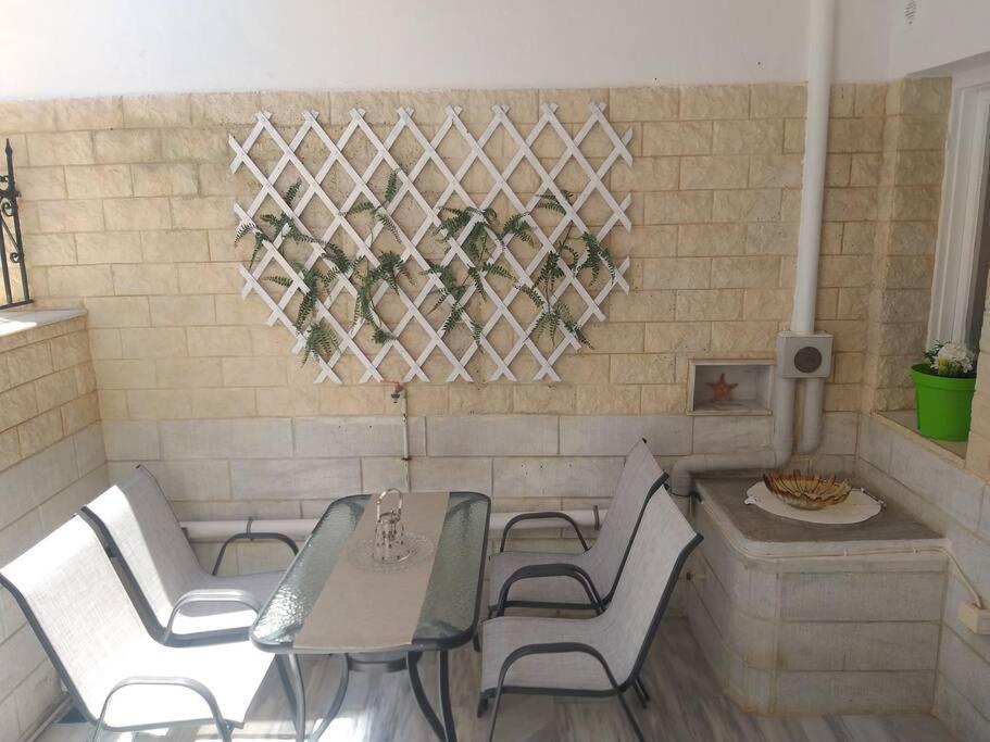 Syros Stone Yard House Villa แอร์มูโปลี ภายนอก รูปภาพ